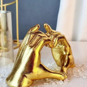 GOLDHEARTHANDDESKDECOR SHOWPIECE