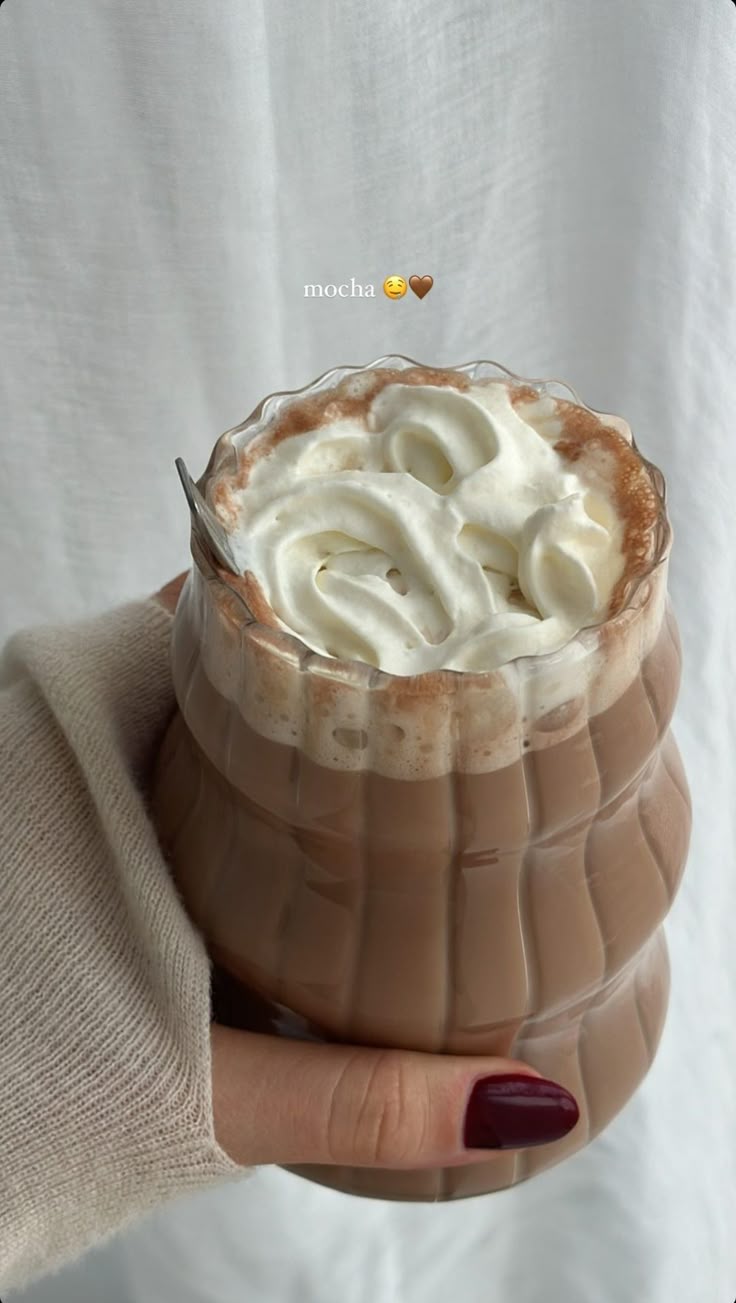 Aesthetic Glass Tumbler with Straw for Cold Coffee – 500ml (Set of 2/4/6) 7 Aesthetic Glass Tumbler with Straw for Cold Coffee – 500ml (Set of 2/4/6)