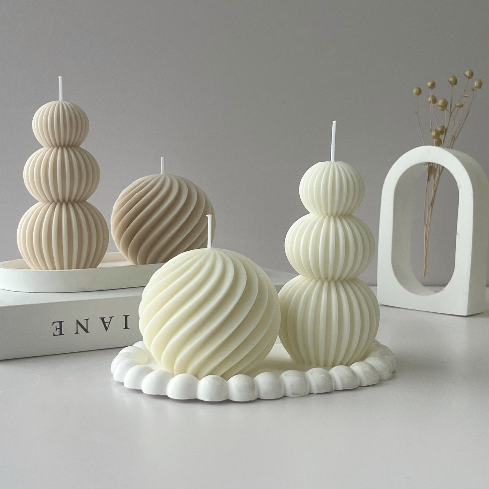 Wave Spherical Art Aromatherapy Candle - Image 4