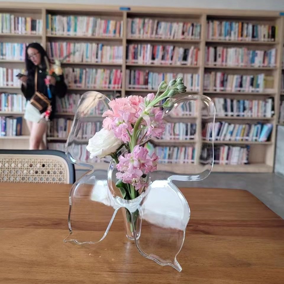 Modern Minimalist Acrylic Butterfly Vase - Image 2