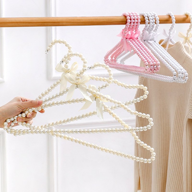 Pearl Hanger With Bow - Image 3